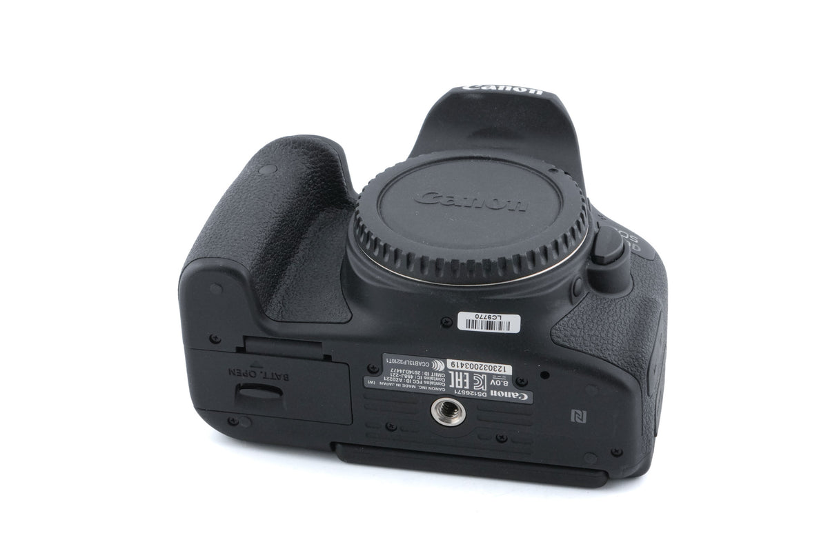 Canon EOS 750D