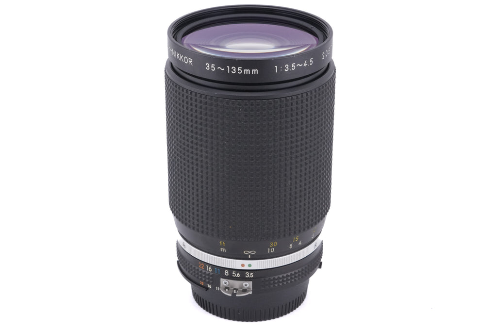 Nikon 35-135mm f3.5-4.5 Zoom-Nikkor AI-S