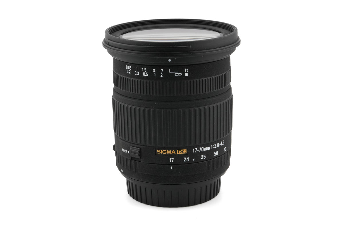 Sigma 17-70mm f2.8-4.5 DC Macro