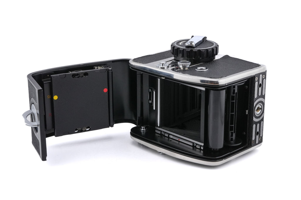 Kowa Six + Waist Level Finder + 85mm f2.8