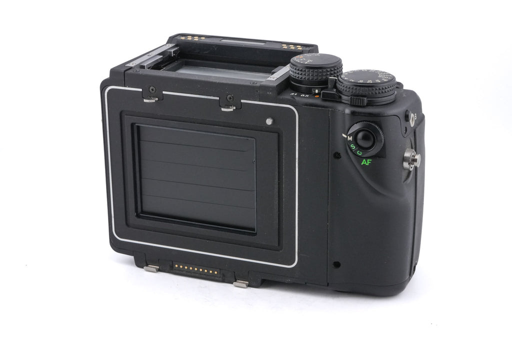 Contax 645 + MF-1 AE Prism Finder + MFB-1 120/220 Film Back Holder + MFB-1A 120/220 Film Insert + 45mm f2.8 Distagon T*