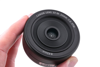 Canon 22mm f2 STM