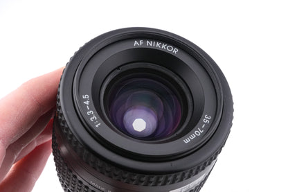 Nikon 35-70mm f3.3-4.5 AF Nikkor II