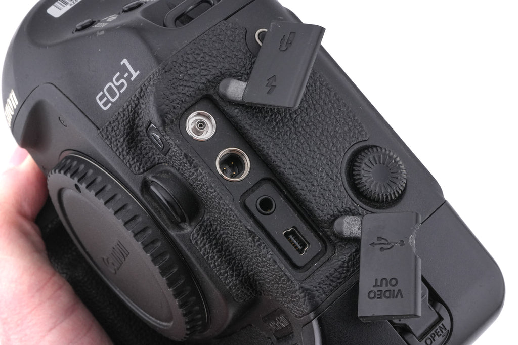 Canon EOS 1D Mark III