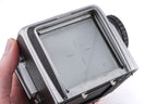 Hasselblad 1000F (8012) + 80mm f2.8 Tessar T Opton (OBTU / 8055) + 12 Film Magazine + Waist Level Finder (FUJUC)