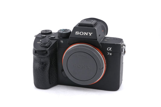 Sony A7 III