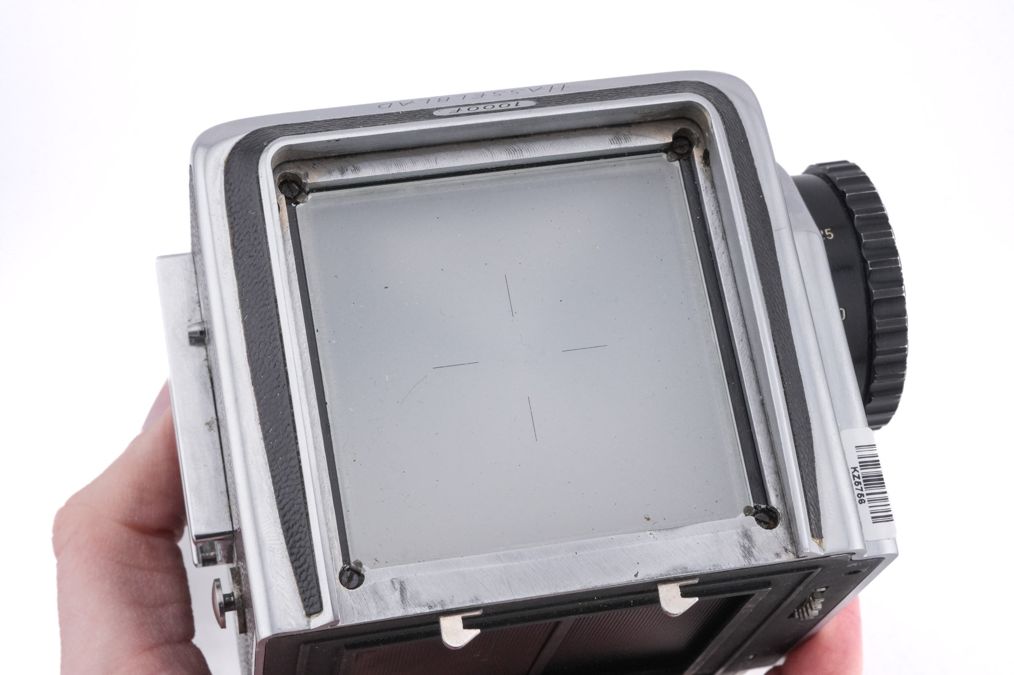 Hasselblad 1000F (8012) + Waist Level Finder (FUJUC) + 80mm f2.8 Tessar T Opton (OBTU / 8055) + 12 Film Magazine