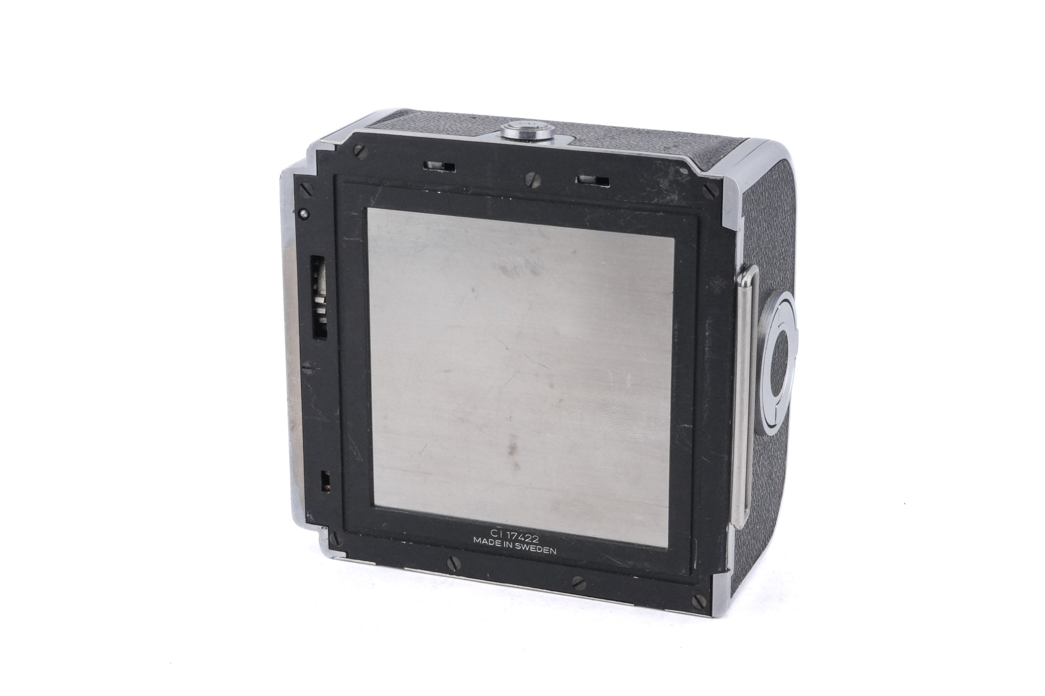 Hasselblad 1000F (8012) + Waist Level Finder (FUJUC) + 80mm f2.8 Tessar T Opton (OBTU / 8055) + 12 Film Magazine
