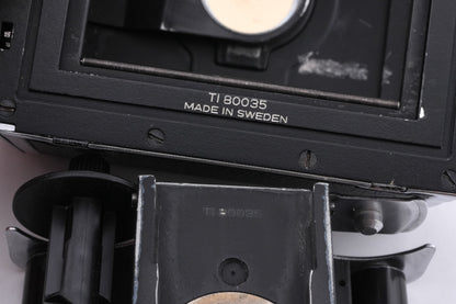 Hasselblad Super Wide C (SWC) (Silver, 10049) + C12 Film Magazine (30015 / TIMAC) + SWC Viewfinder (52035/TISOC)