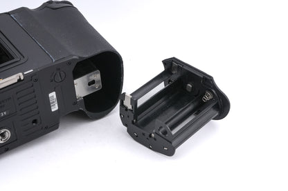 Mamiya 645AF + HM401 Film Back + 80mm f2.8 AF