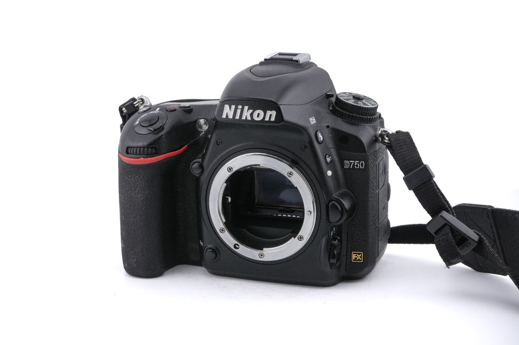 Nikon D750