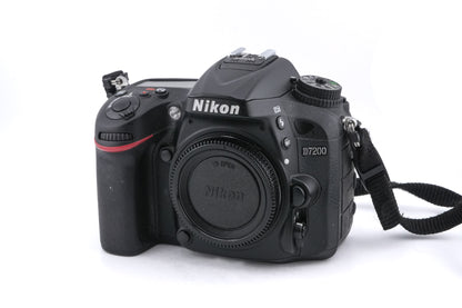 Nikon D7200