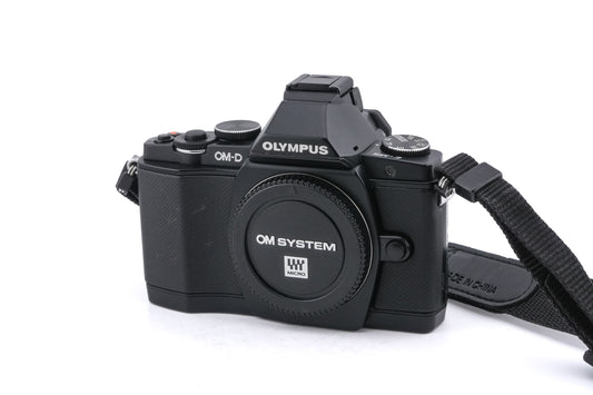 Olympus OM-D E-M5 + FL-LM2 Flash