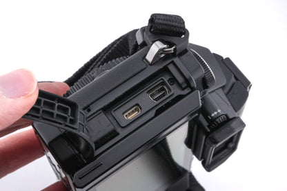 Olympus OM-D E-M5 + FL-LM2 Flash