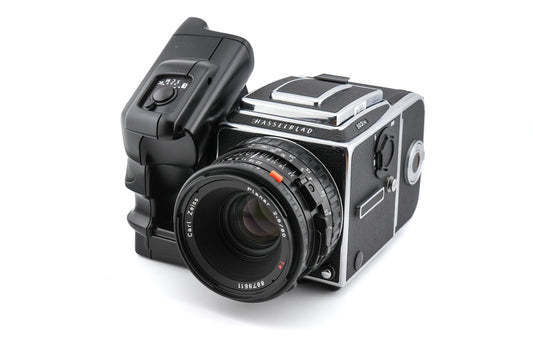 Hasselblad 503CW + 80mm f2.8 Planar T* CFE + A12N Film Magazine + Waist Level Finder (New / 42315 Chrome) + Winder CW (44105) + IR Remote Control (44113)