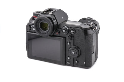 Panasonic Lumix DC-S1