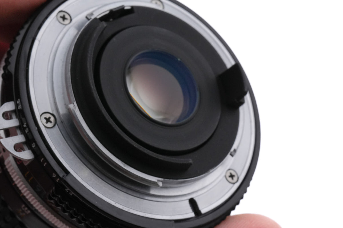 Nikon 28mm f3.5 Nikkor AI