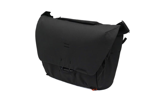 Peak Design Everyday Messenger 13L