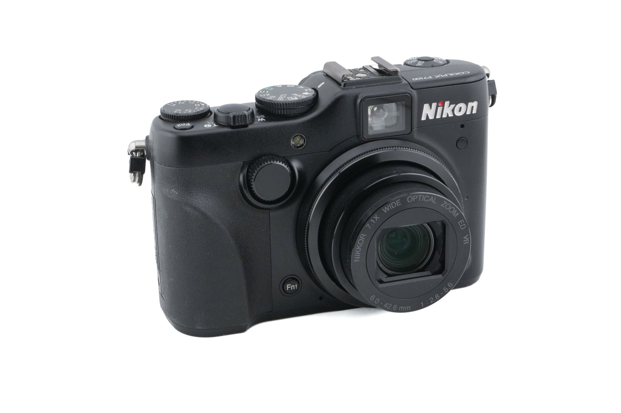 Nikon Coolpix P7100