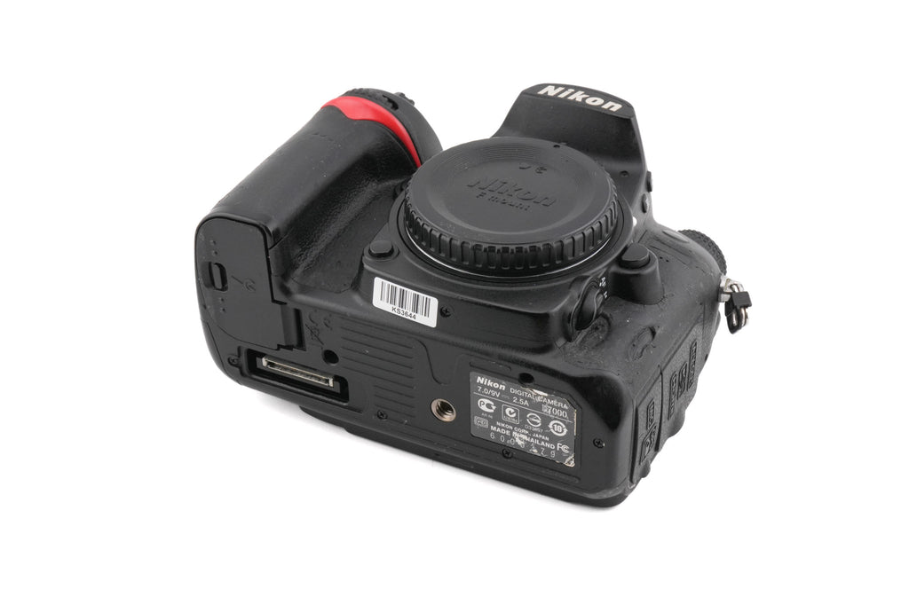 Nikon D7000