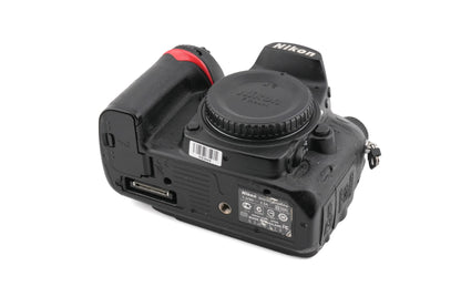 Nikon D7000