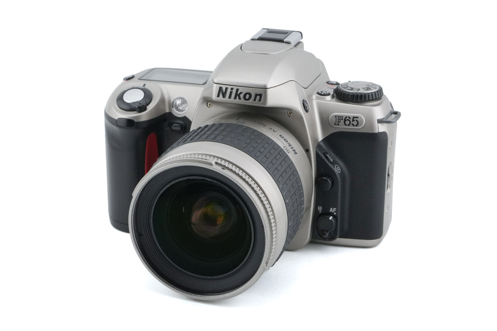 Nikon F65 + 28-80mm f3.3-5.6 AF Nikkor G
