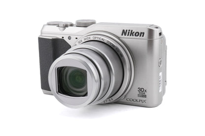 Nikon Coolpix S9900