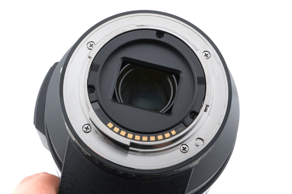 Sony 18-200mm f3.5-6.3 OSS PZ (SELP18200)