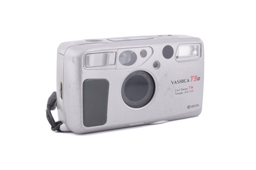 Yashica T5D