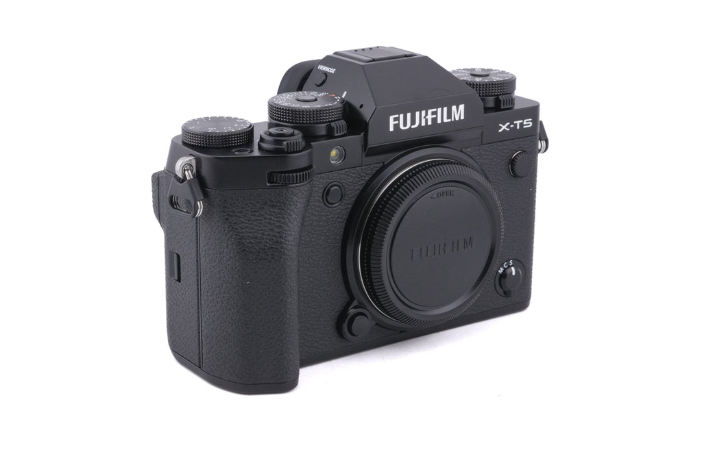 Fujifilm X-T5