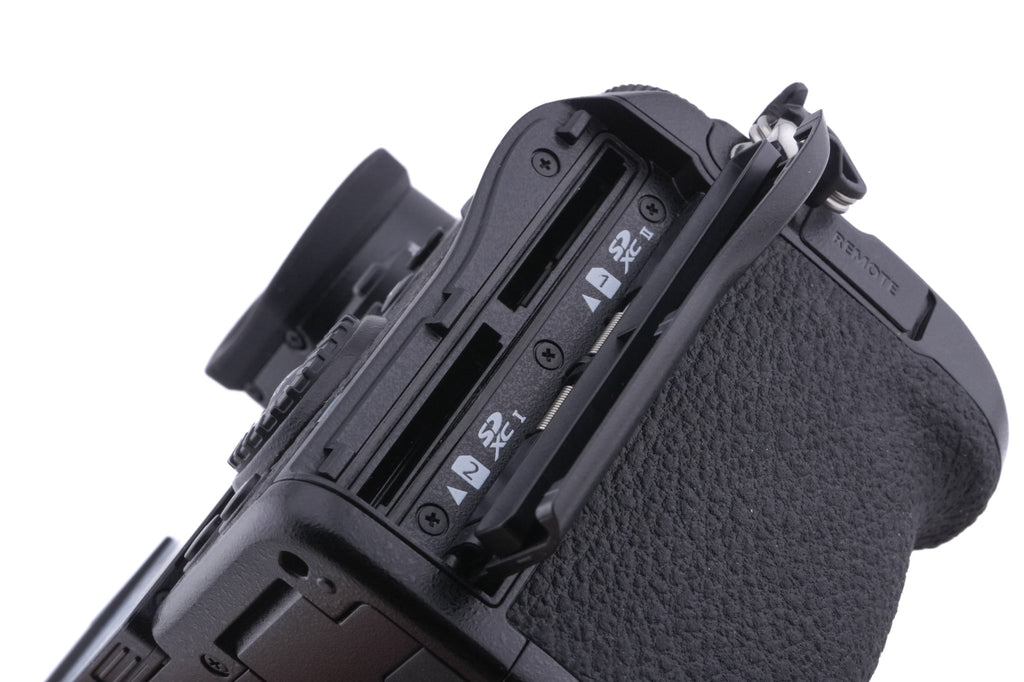 Panasonic Lumix DC-S5