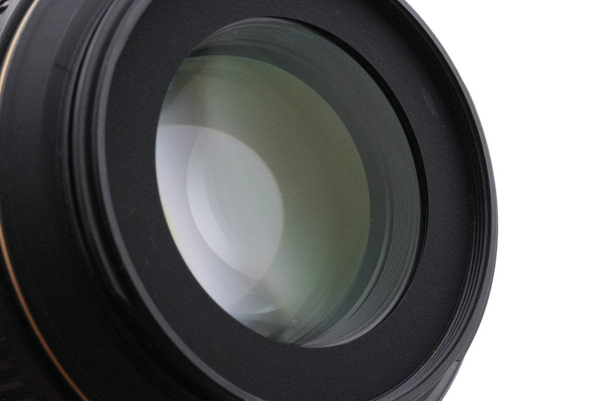 Nikon 105mm f2.8 AF-S Micro-Nikkor G ED N VR