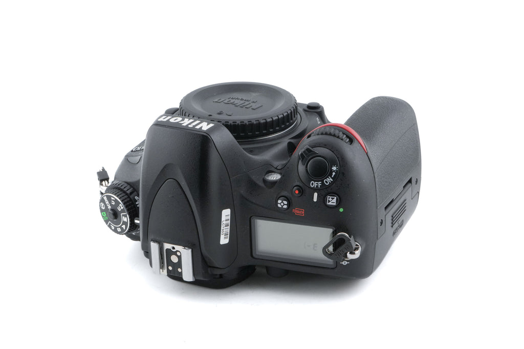 Nikon D610