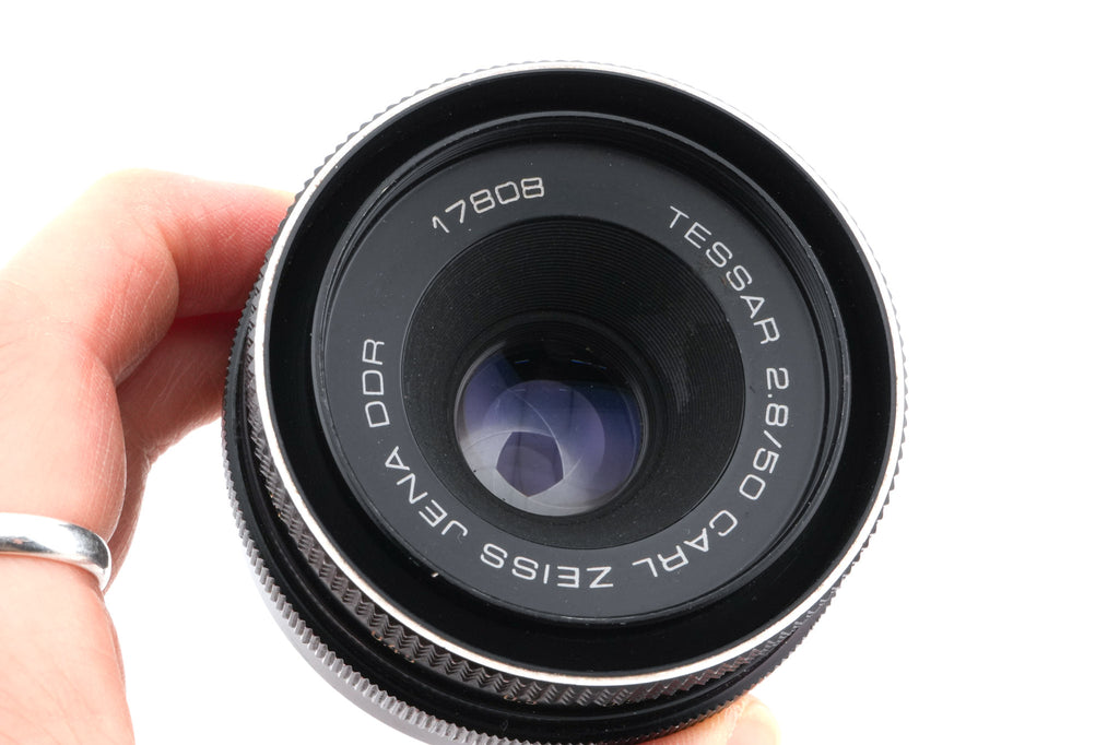 Carl Zeiss 50mm f2.8 Jena Tessar DDR