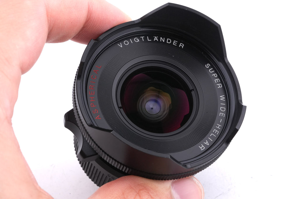 Voigtländer 15mm f4.5 Super Wide-Heliar Aspherical II VM