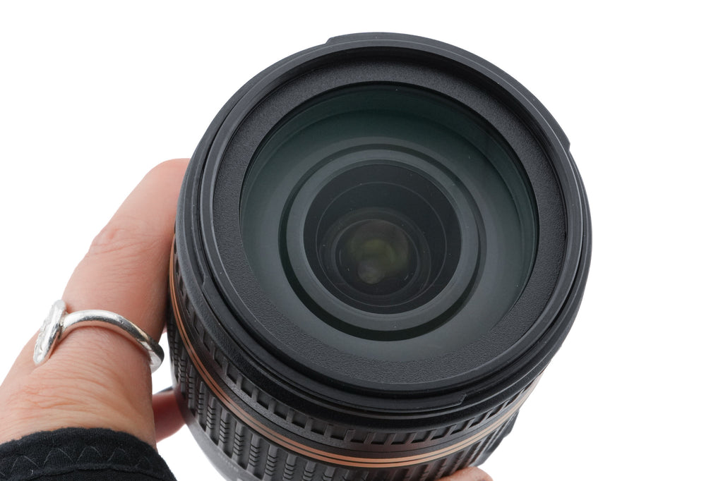 Tamron 18-270mm f3.5-6.3 DI II VC PZD (B008)