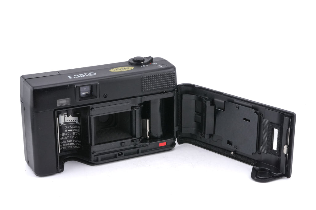 Nikon L35AD