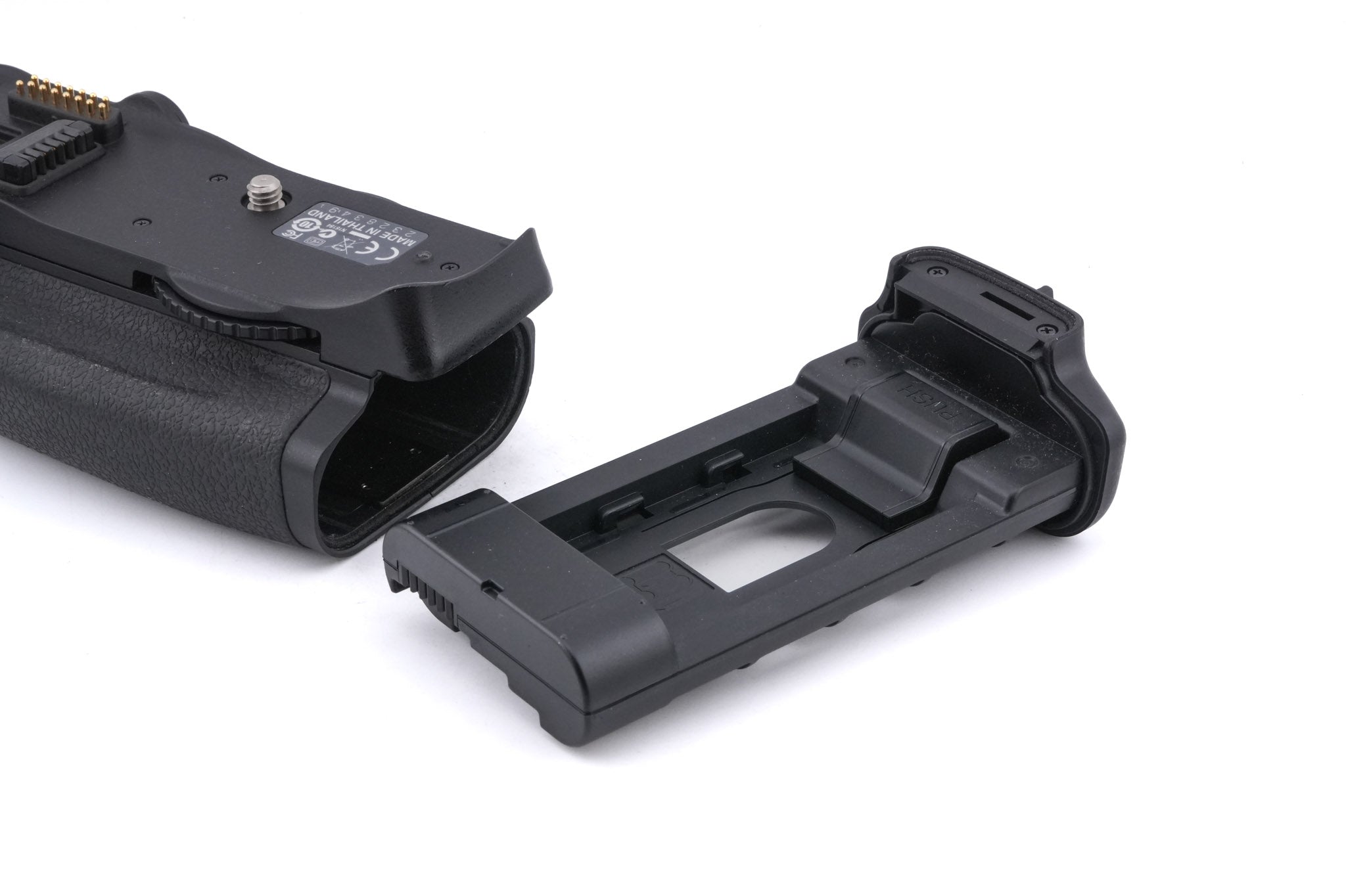 Nikon MB-D10 Multi-Power Battery Pack