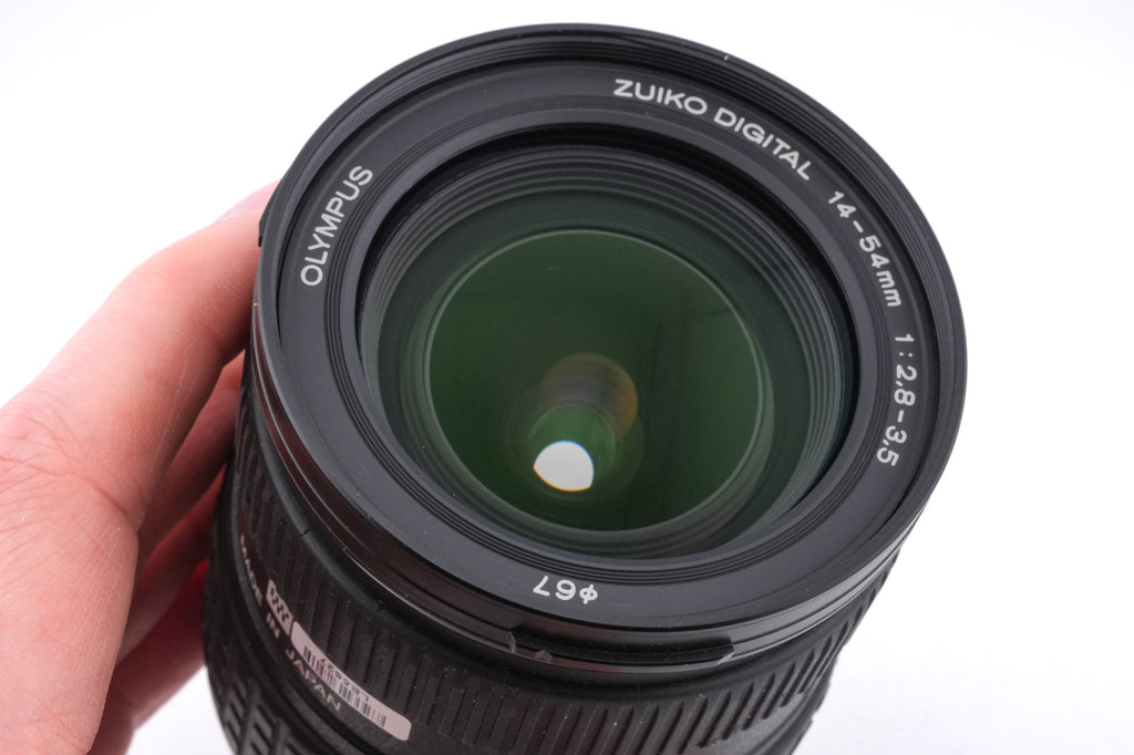 Olympus 14-54mm f2.8-3.5 Zuiko Digital