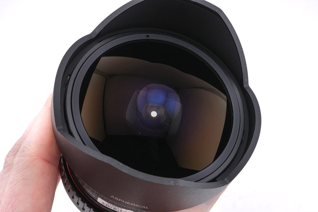 Samyang 8mm f3.5 Fish-Eye UMC CS II