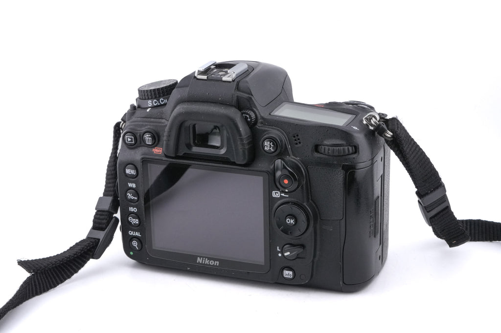 Nikon D7000