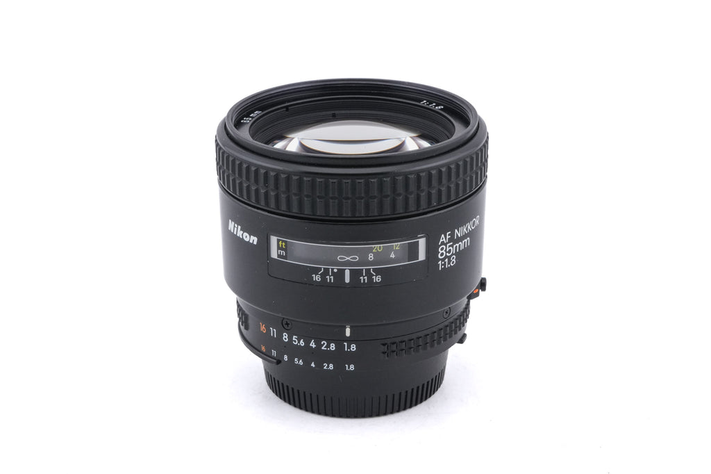 Nikon 85mm f1.8 AF Nikkor