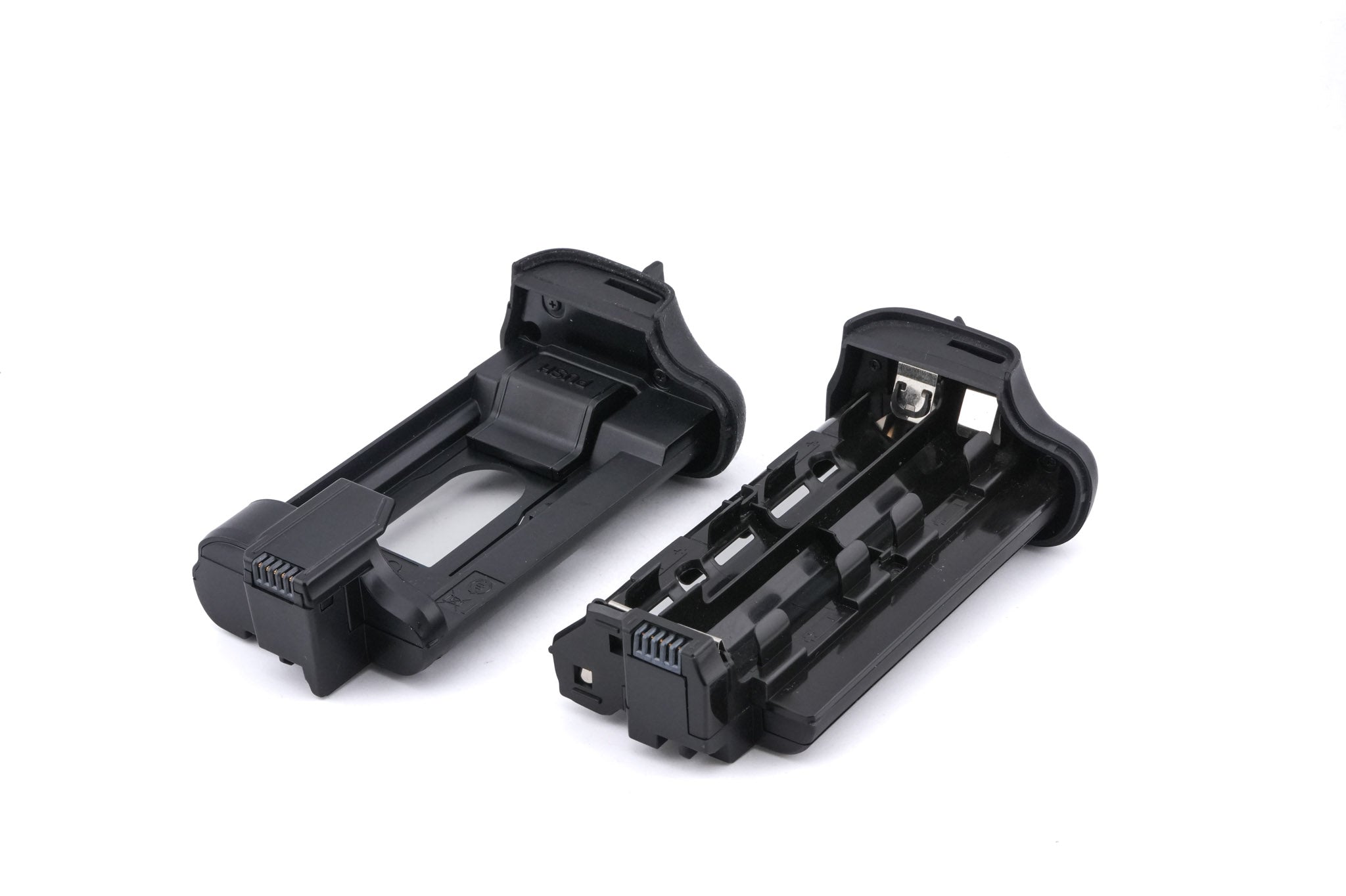 Nikon MB-D16 Multi-Power Battery Pack