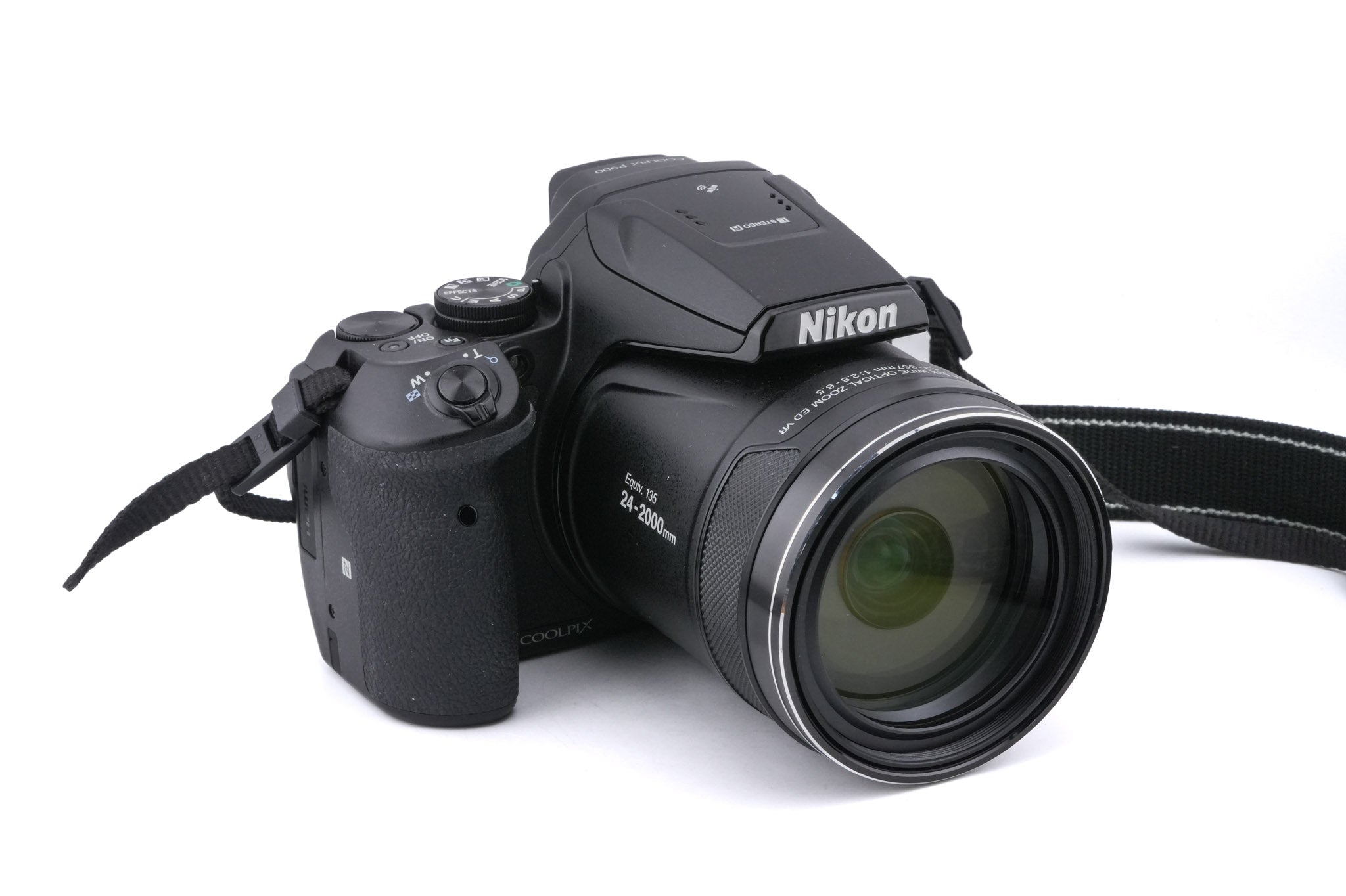 Nikon Coolpix P900
