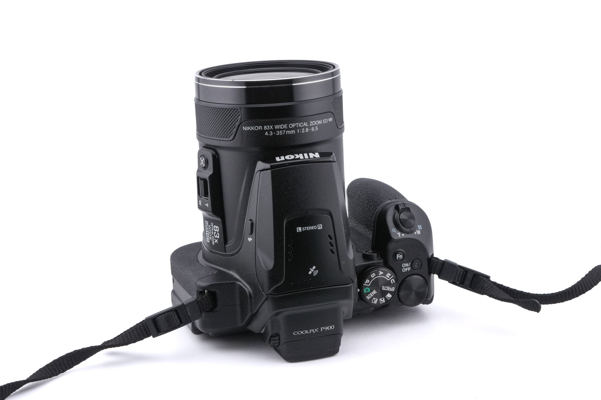 Nikon Coolpix P900