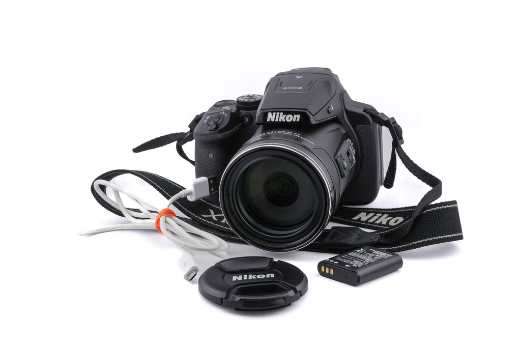 Nikon Coolpix P900