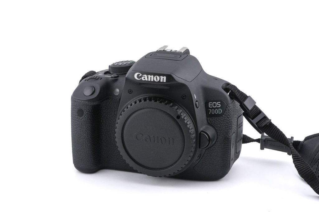 Canon EOS 700D