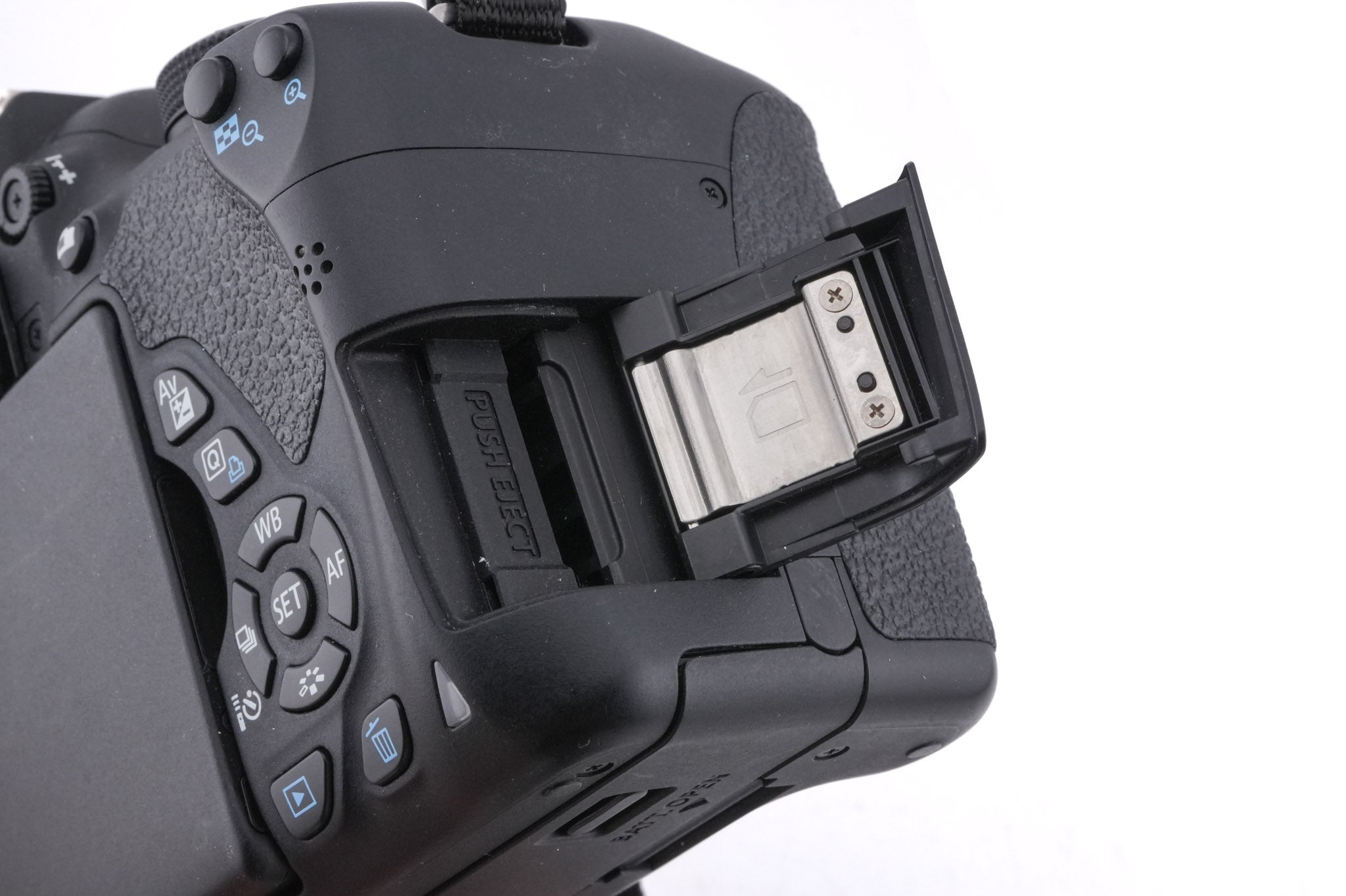 Canon EOS 700D
