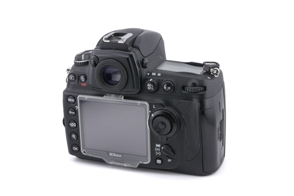 Nikon D700