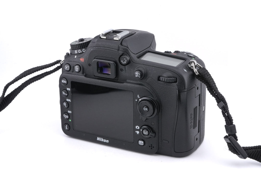 Nikon D7200